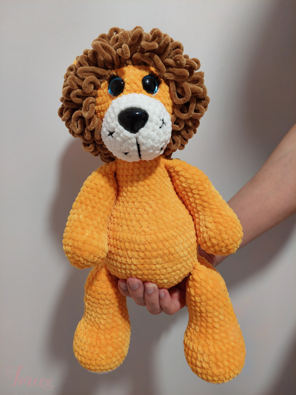 imusau.lt | parduodama žaislas-rankų darbo nertas liūtukas 37cm-35€