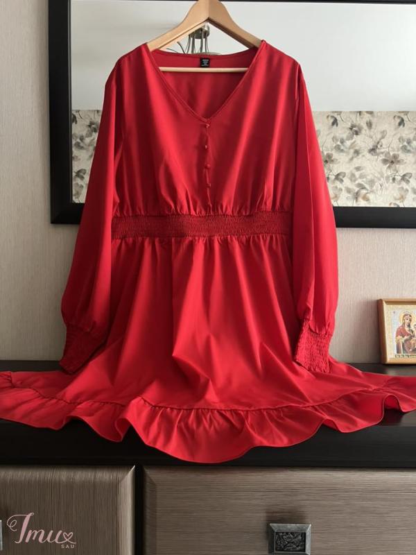 imusau.lt | listing DIDELE suknele  52d - krut 140, liemo 100-140, klub 160. ilgis 103cm, polyest