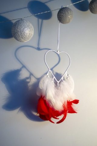 imusau.lt | parduodama Širdelės formos sapnų gaudyklė - galima padaryti ir tuščiu ir užpildytu tinkliuku, tad suskubkite užsisakyti, jog gautumėt iki vasario 14 d.! <3