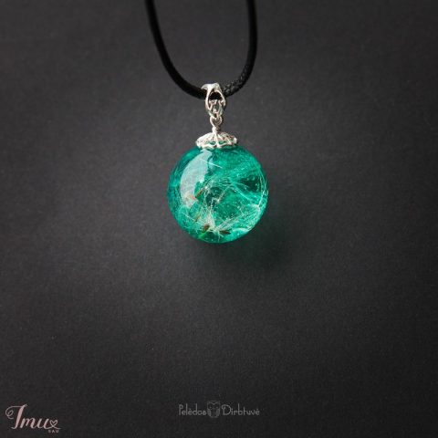 imusau.lt | parduodama Pakabukas "Smaragdiniai pūkai" (25mm)