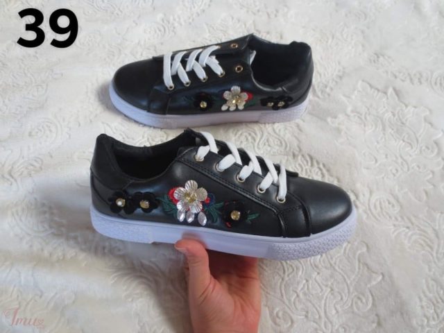 imusau.lt | parduodama Laisvalaikio bateliai