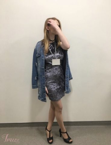 imusau.lt | parduodama Veliūrinė suknelė