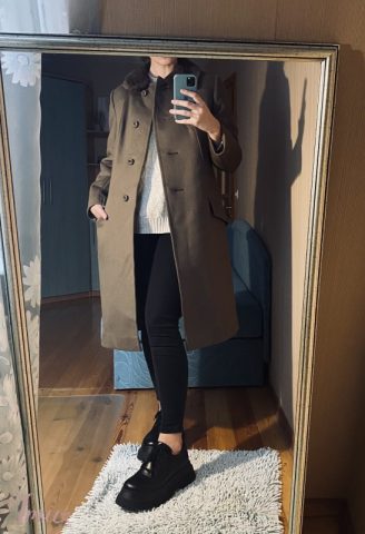 imusau.lt | parduodama vilnonis paltas su kailine apykakle