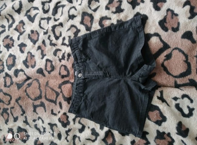 imusau.lt | parduodama Džinsiniai šortai.