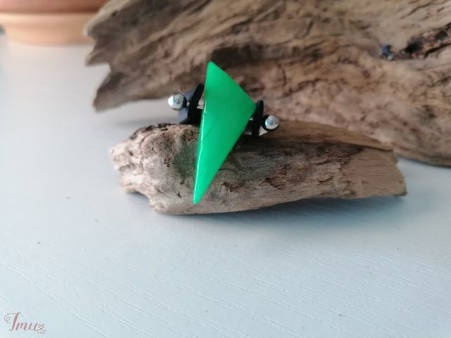 imusau.lt | parduodama Rankų darbo žiedelis "Trikampinis"