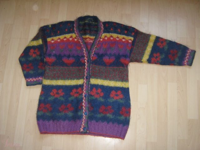 imusau.lt | parduodama Mot. megztinis