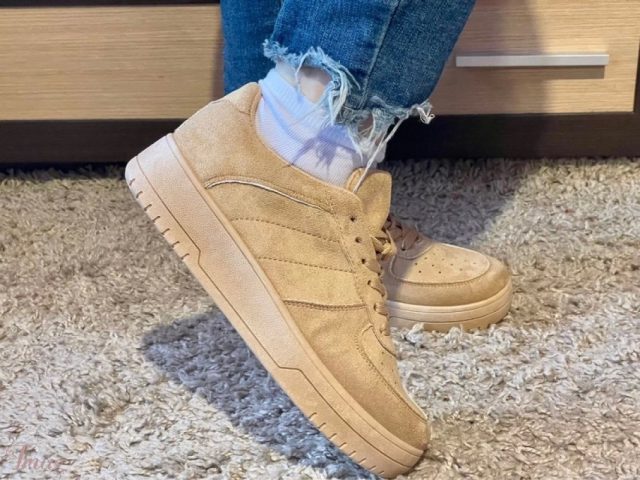 imusau.lt | parduodama Kremines /karamelines spalvos batukai🥰