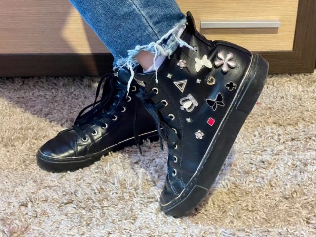 imusau.lt | parduodama Guess aulinukai