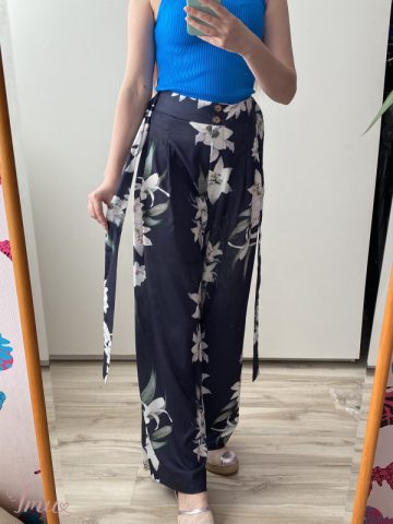 imusau.lt | parduodama Gėlėtos SABRA sijonkelnės