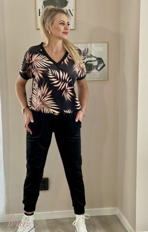 imusau.lt | parduodama Veliūrinis laisvalaikio kostiumėlis