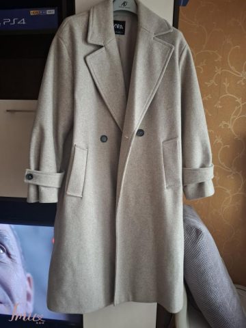 imusau.lt | parduodama Gražus paltukas S dydis Defektukas matosi