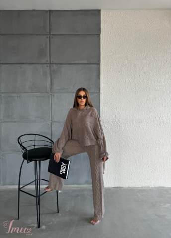 imusau.lt | parduodama megztas laisvalaikio kostiumėlis